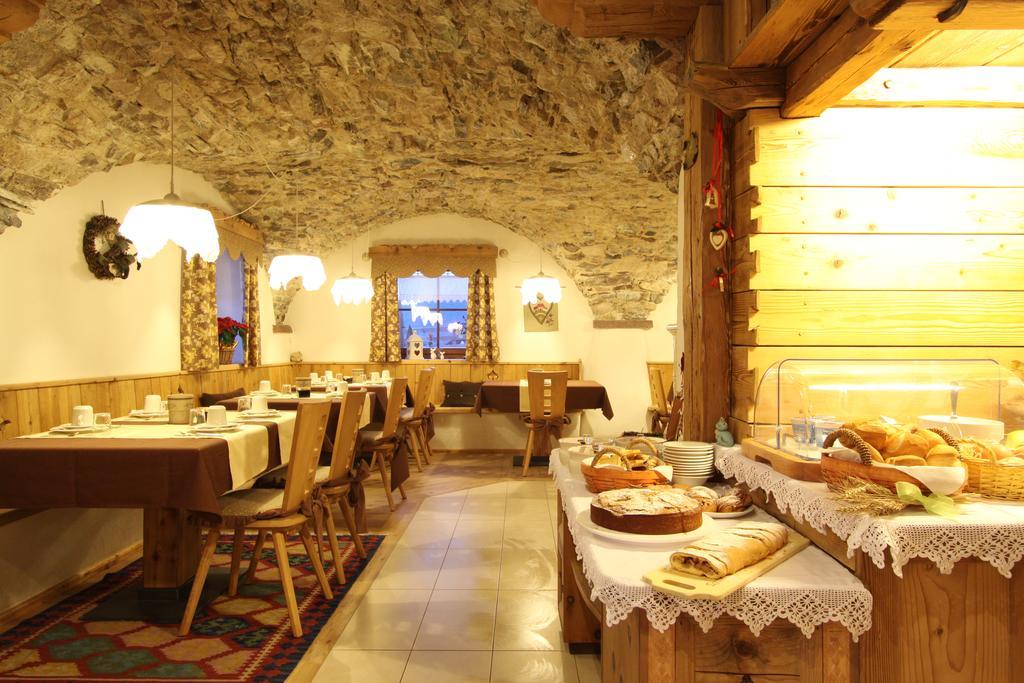 Hotel Fonte Dei Veli Panchia Exterior foto